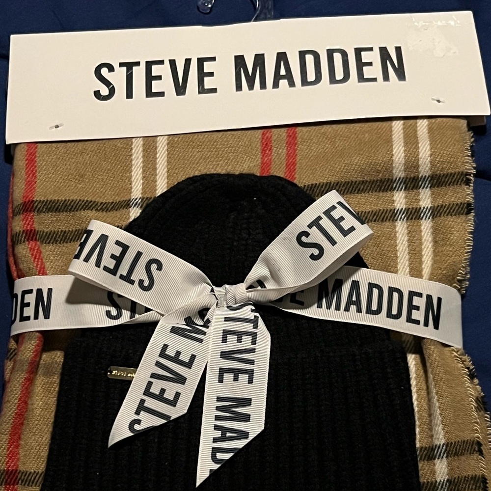 Hat and Scarf set